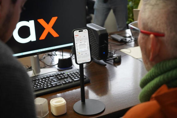 El Hospital Vall d'Hebron prueba un sistema para controlar dispositivos electrónicos con la boca